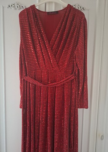 Kırmızı Parlak Uzun Abiye Elbise Kadın - Görsel 3