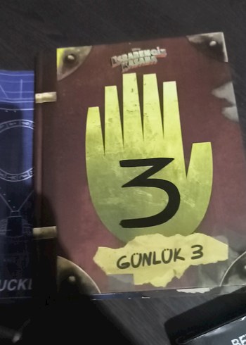 Altın Renkli Günlük Defter 3