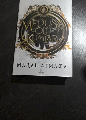 Medusanın Ölüm Kumları 1. kitap Ciltli