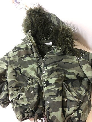 BERSHKA MONT
