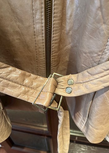 Bej Kadın Deri Kemerli Ceket - Görsel 3