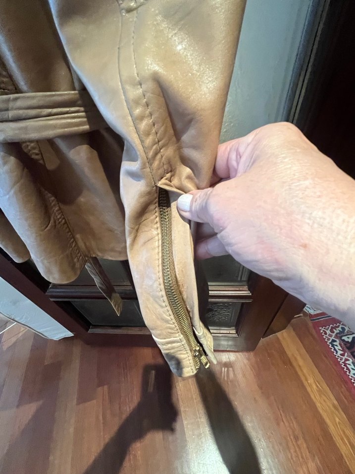 Bej Kadın Deri Kemerli Ceket - Görsel 5