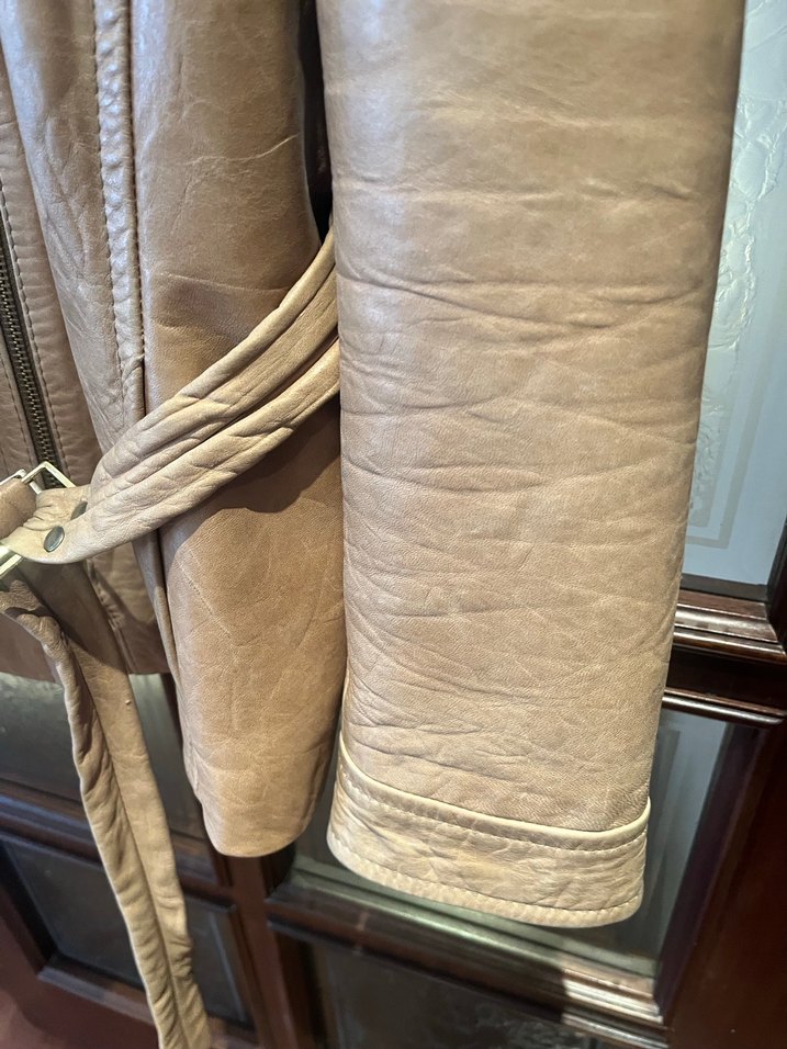 Bej Kadın Deri Kemerli Ceket - Görsel 2