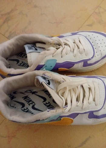 Nike Mor Bağcıklı ve Cırt Cırtlı Spor Ayakkabı