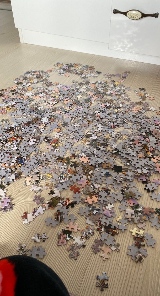 1000 Parçalı Çok Renkli Eksiksiz Parçalı Puzzle - Görsel 2