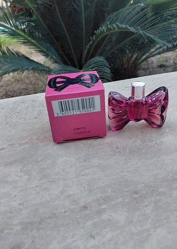 Beden Viktor & Rolf Bonbon Kadın Parfümü 7ML Deluxe Boy Nadir