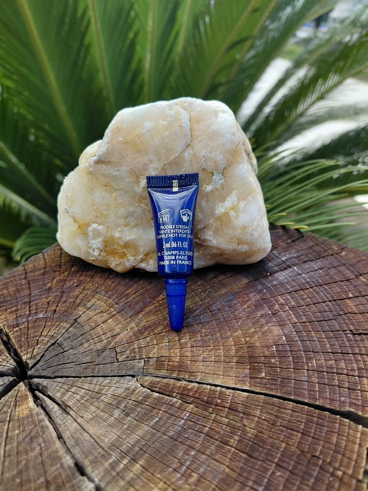 Guerlain Orchidée Impériale Göz ve Dudak Kremi 2 ML - Görsel 2