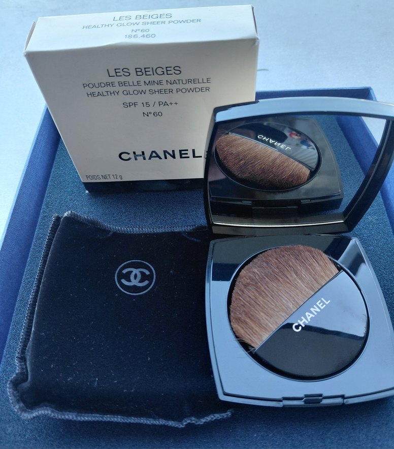 Chanel Les Beiges No 60 Sağlıklı Işıltılı Pudra SPF15 - Görsel 3