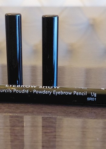 GIVENCHY EYEBROW SHOW Kaş Kalemi Renk No 3 - Görsel 3
