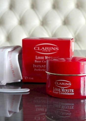 clarins