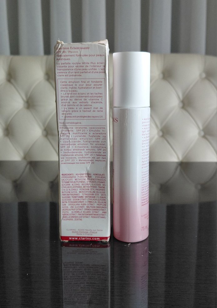 Clarins White Plus Aydınlatıcı Nemlendirici SPF20 - Görsel 3