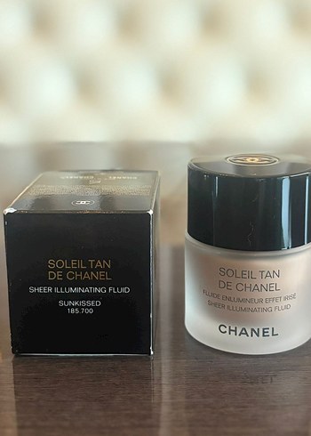Chanel Soleil Tan Aydınlatıcı Fondöten 30ML - Görsel 2