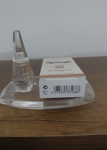 GIVENCHY Givenchy Ange ou Démon Le Secret Kadın 4ml edp