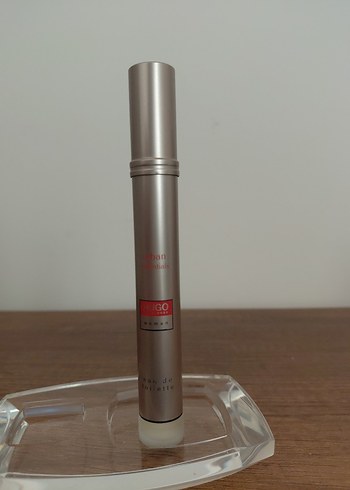 Hugo Boss Hugo Boss Woman 4.4ml edt roll on baslik