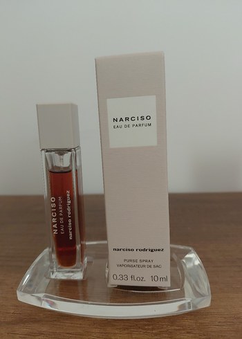 Narciso Rodriguez Kadın Parfümü 10 ml edp sprey baslik