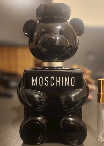 moschino