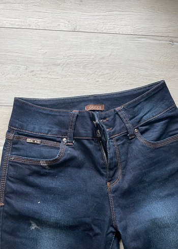 Gucci Koyu Mavi Denim Jean