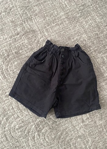 Düğmeli Siyah Mini Şort - Görsel 2