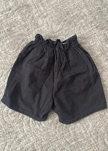 Düğmeli Siyah Mini Şort - Görsel 3