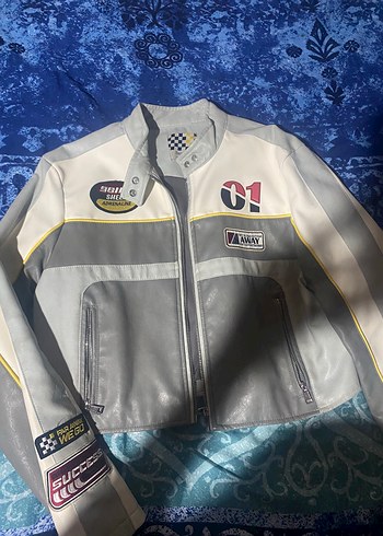 Düğmeli Gri Deri Biker Ceket