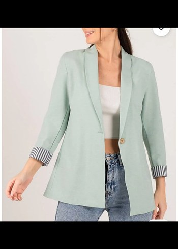 Düğmeli Bej Midi Kadın Blazer Ceket