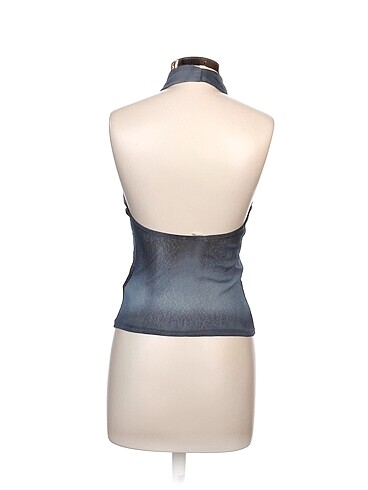 s Beden Pull and Bear Bluz %70 İndirimli.