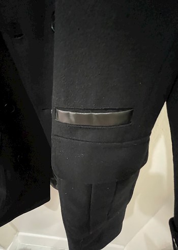 Düğmeli Siyah Deri Detaylı Erkek Kaban - Görsel 3