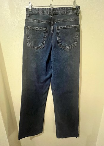 Zara sıfır ayarında bol paça jean - Görsel 2