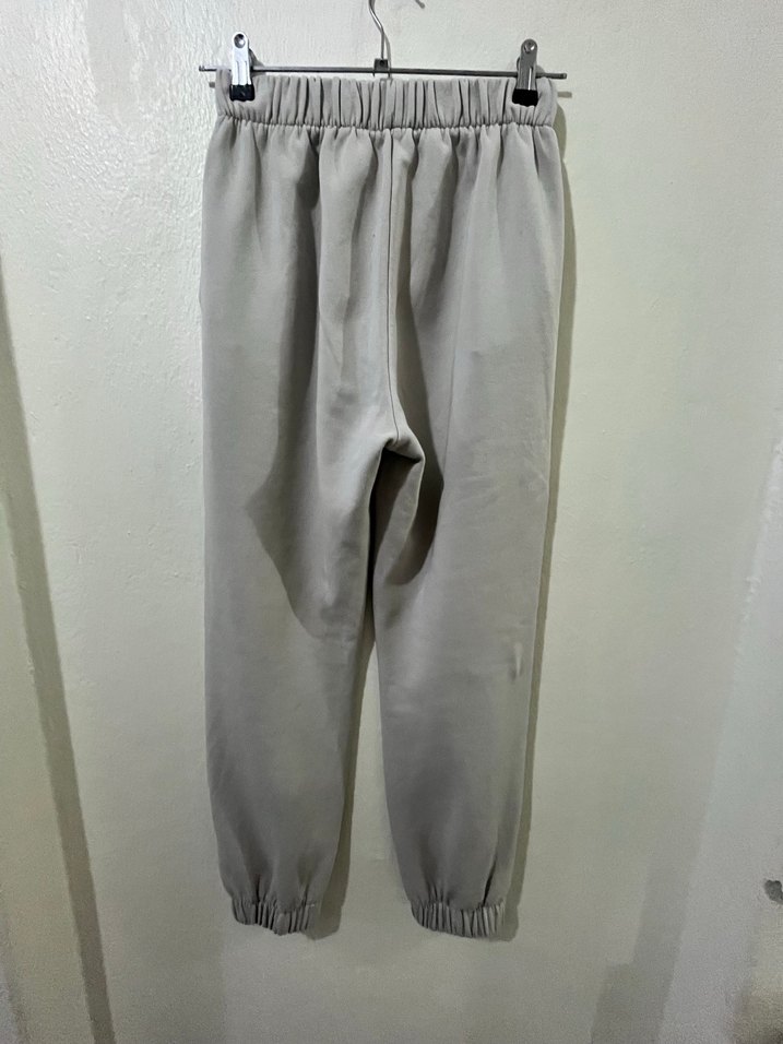 Bershka eşofman altı - Görsel 2