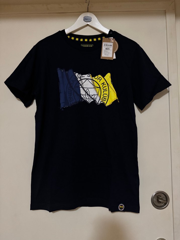 Erkek Koyu Renkli Baskılı Kısa Kollu Tişört - Görsel 2