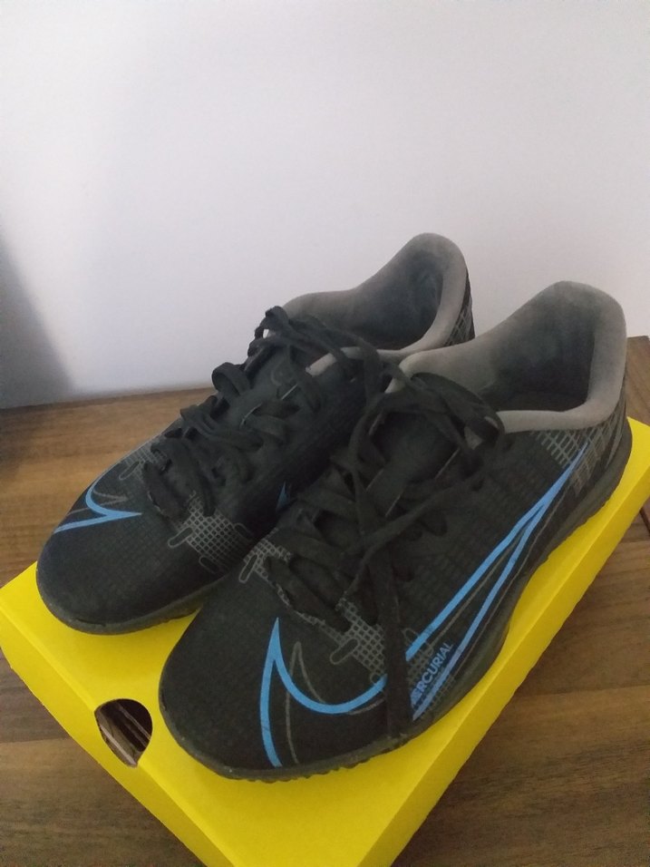 Nike halı saha - Görsel 2