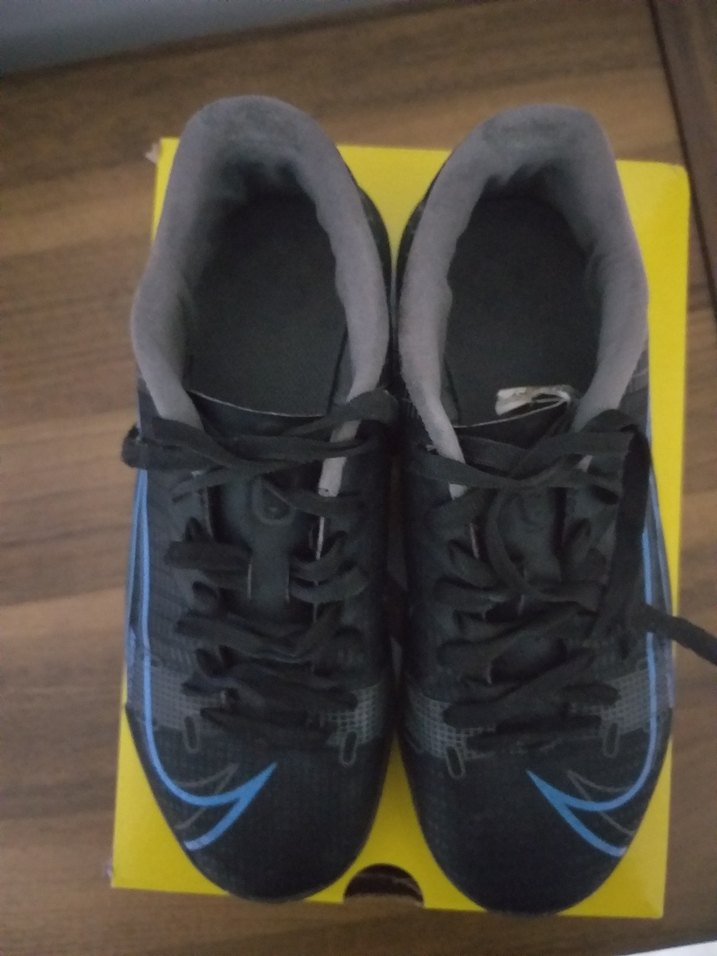 Nike halı saha - Görsel 3