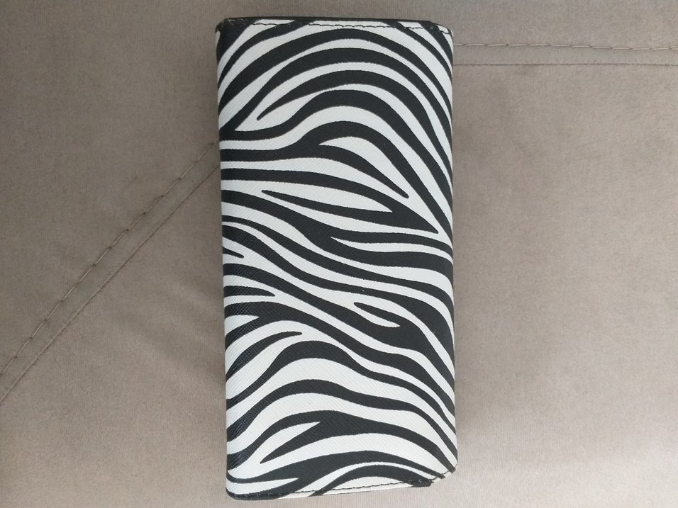 Zebra Desenli Gri Kadın Cüzdan - Görsel 2