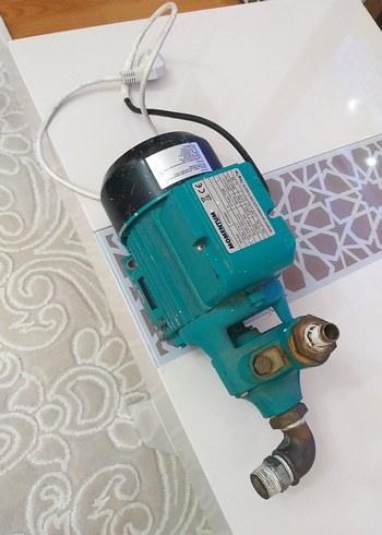 Turkuaz Renkli Su Pompası motoru - Görsel 2