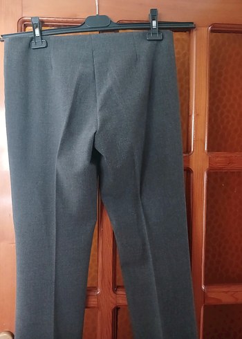 Kadın Gri Kemerli Kumaş Pantolon - Görsel 3