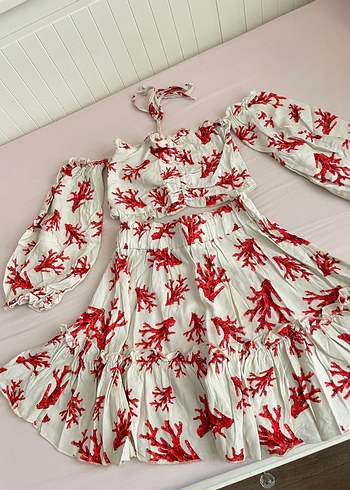 Trendyol & Milla TrendyolMilla Kırmızı Crop Etek Takım