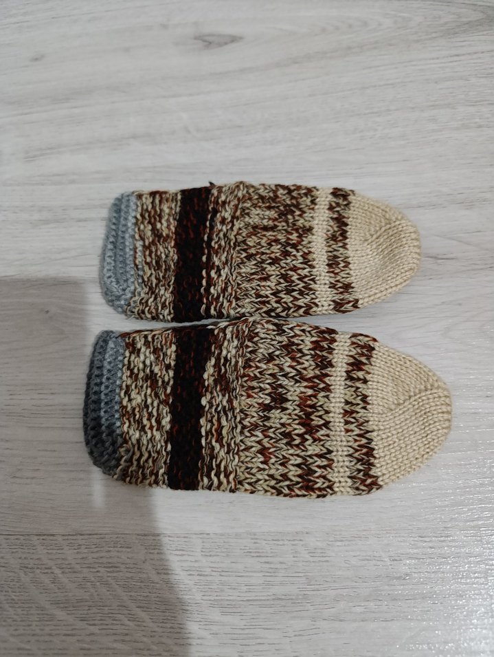 Erkek Örgü Kahverengi Ev Botu - Görsel 2