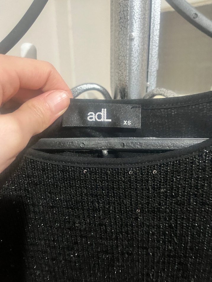 Siyah Triko Uzun Kollu Salaş Kazak - Görsel 4