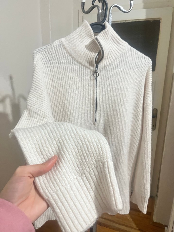 Yarım Fermuarlı Yüksek Yaka Beyaz Triko Kazak - Görsel 2