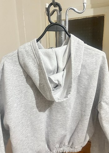 Gri Kapüşonlu Salaş Sweatshirt - Görsel 3