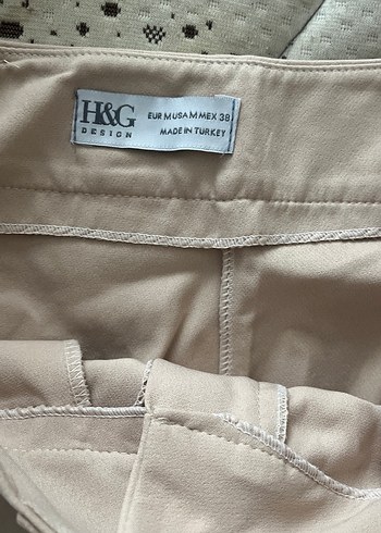 Düğmeli Bej Keten Kadın Pantolon - Görsel 3