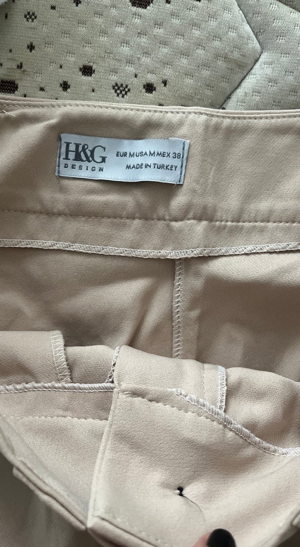 Düğmeli Bej Keten Kadın Pantolon - Görsel 3