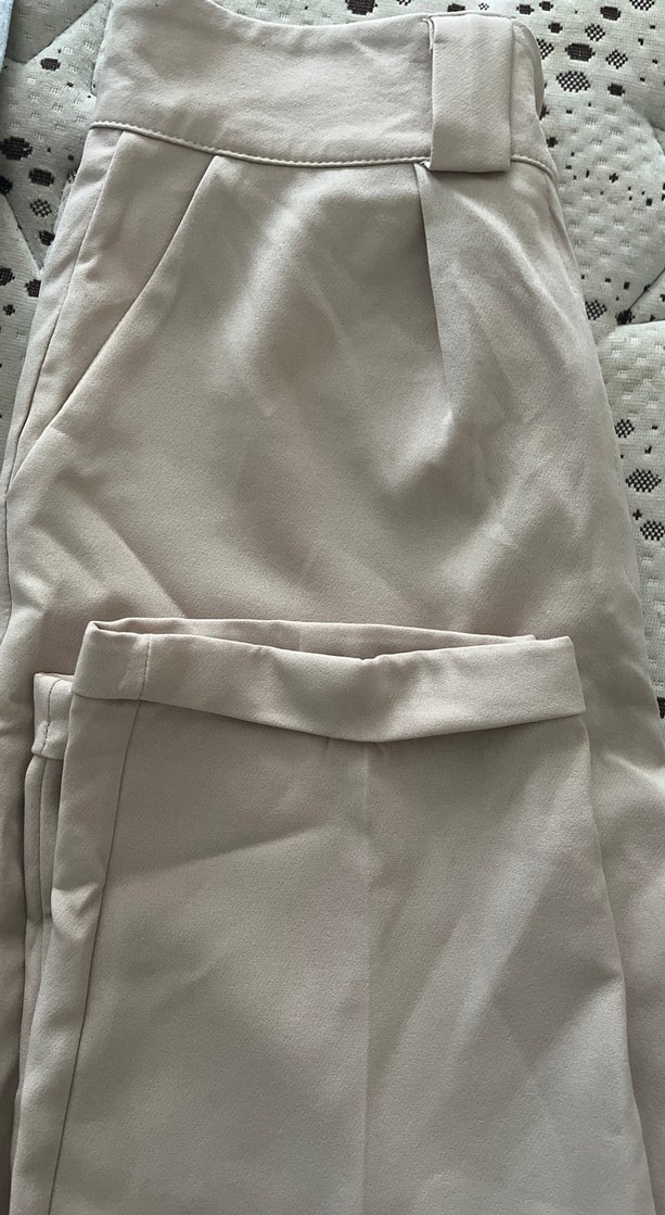 Düğmeli Bej Keten Kadın Pantolon - Görsel 2