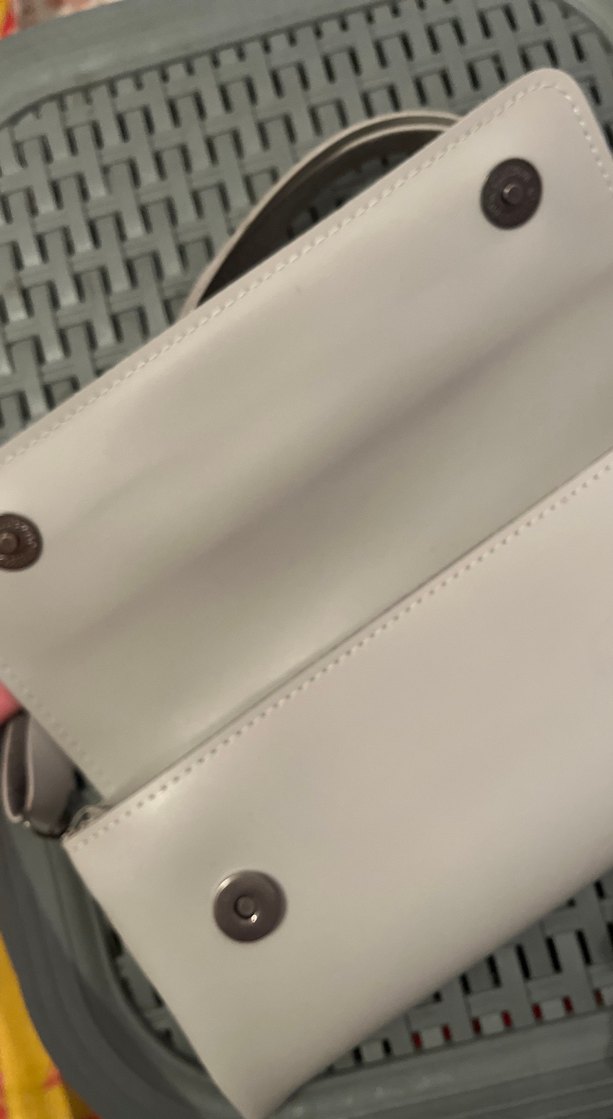 Bej Deri Kemer Detaylı Kadın Çanta - Görsel 2