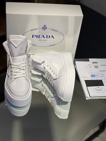 Prada Sneaker