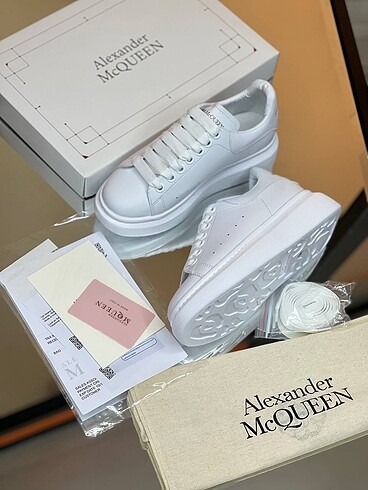 Alexander Mcquuen Sneakers