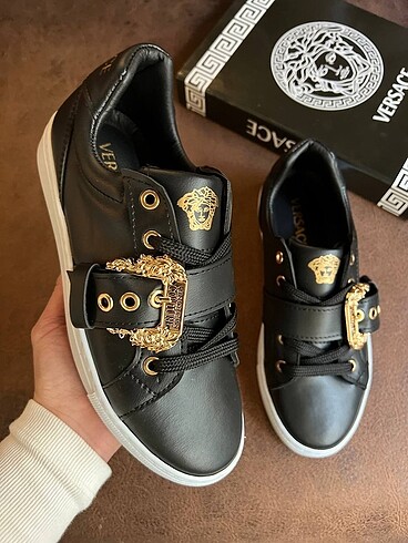 37 Beden beyaz Renk Versace Sneaker