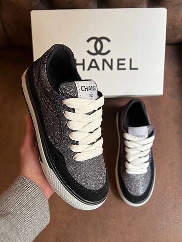 38 Beden beyaz Renk Chanel Sneaker