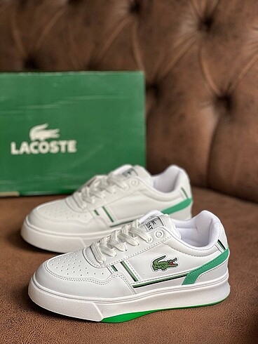 Lacoste Sneaker