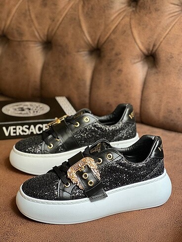 37 Beden siyah Renk Versace Sneaker